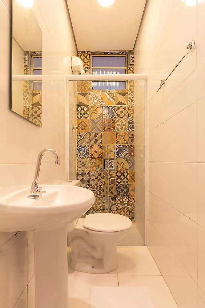 Pousada E Hostel Sao Paulo Comfort - Bairro Pinheiros, Proximo Hospital Das Clinicas E Incor, Oscar Freire, Av Paulista, Allianz, Vila Madalena E Facil Acesso Ao Ibirapuera E Morumbi