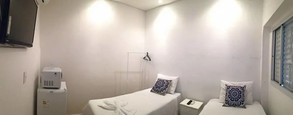 Pousada E Hostel Sao Paulo Comfort - Bairro Pinheiros, Proximo Hospital Das Clinicas E Incor, Oscar Freire, Av Paulista, Allianz, Vila Madalena E Facil Acesso Ao Ibirapuera E Morumbi 2*,  Brezilya
